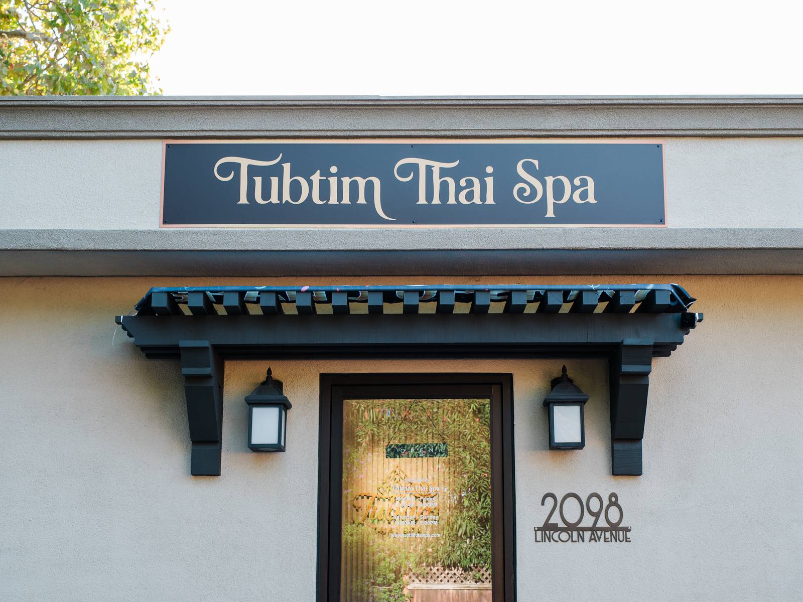 Tubtim Thai Spa exterior and entrance